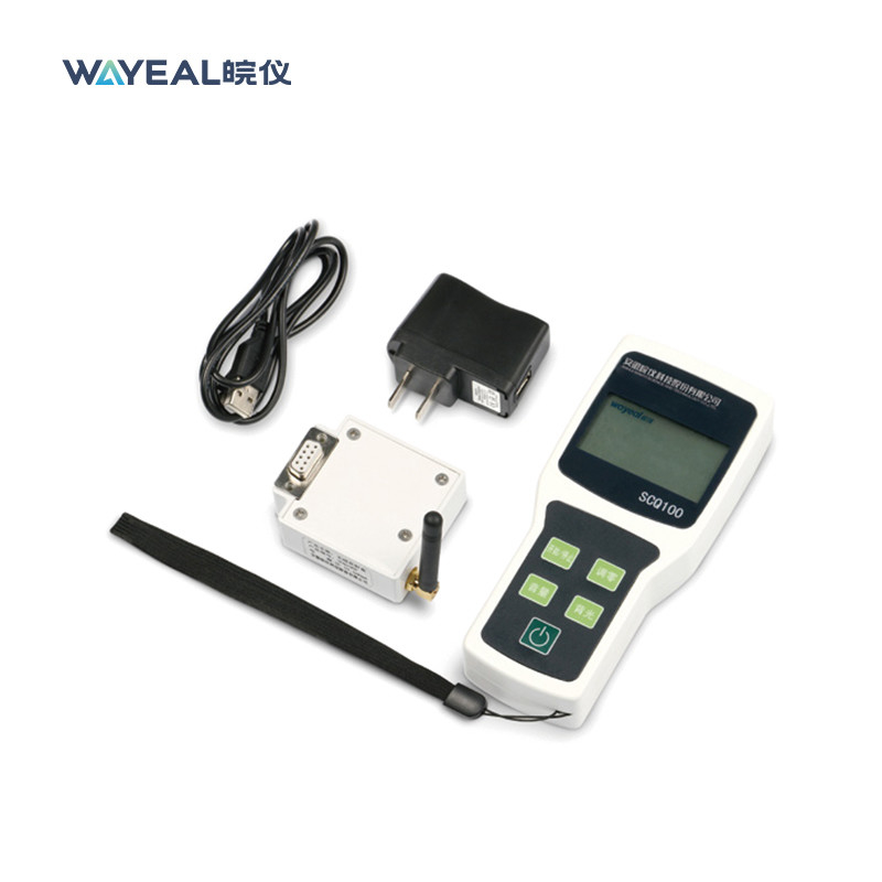 360 Rotating LCD Touch Screen Helium Leak Detector DN25KF Port การตรวจจับการรั่ว